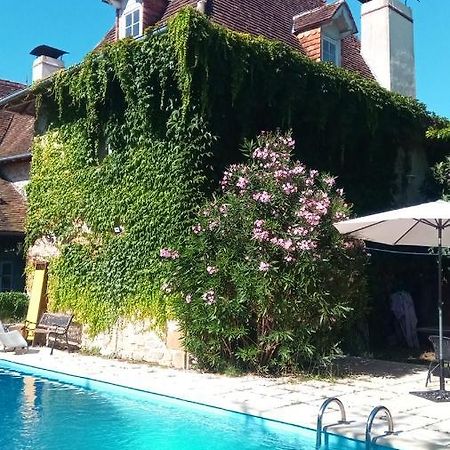 Maison Grandes Chambres Avec Cuisine -Jardin -Terrasse-Bbq Bastanes Exterior foto